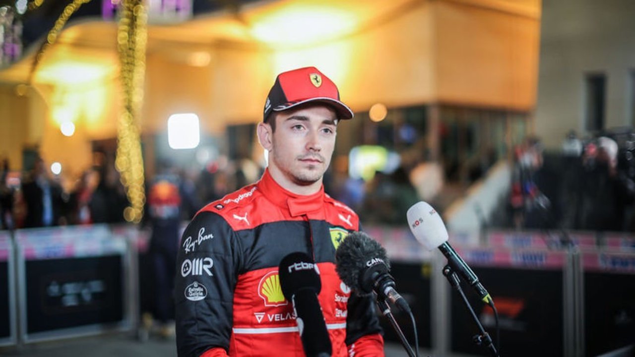 F1 Bahreyn Grand Prix'sinde Ferrari pilotu Leclerc