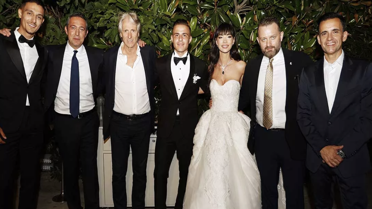 Pelkas'ın düğününde tüm Fenerbahçe coş