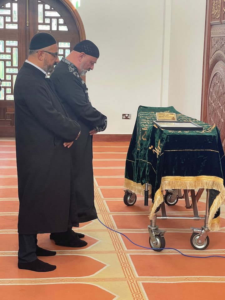 Londra'nın ünlü DJ'i Koray’ın cenazesi defin ed