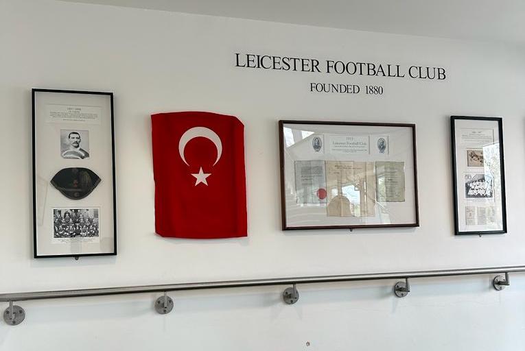 Türkiye Cumhurbaşkanı ve 28. Dönem milletvekili genel seçimi için orta İngiltere'de bulunan Leicester şehrinde oy kullanma tamaml