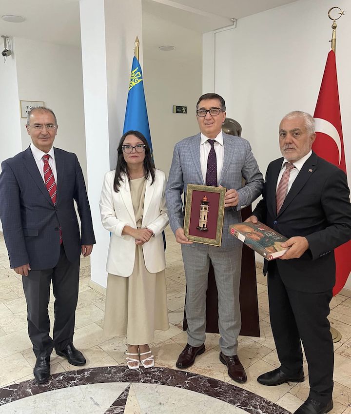WFPA Türk Gazetecileri Kazakistan'da ağırladı-1
