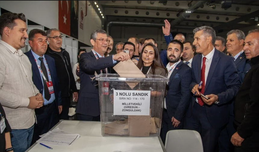 CHP 38. Olağan Kurultayı'nda ikinci tur oylaması başladı