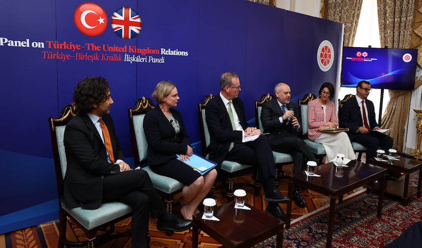 Londra Büyükelçilik Rezidansında Türkiye Birleşik Krallık Konuşuldu