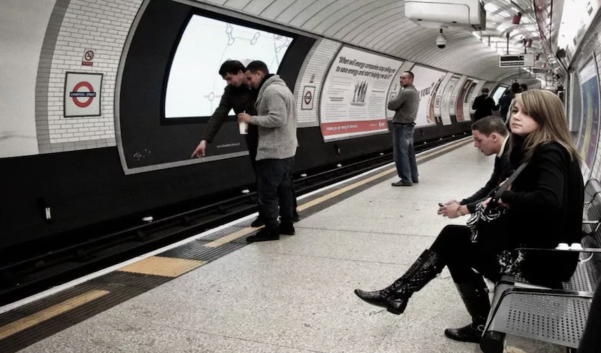 Londra Metrosu'nda Insanlardan Daha Fazla Fare Yaşıyor