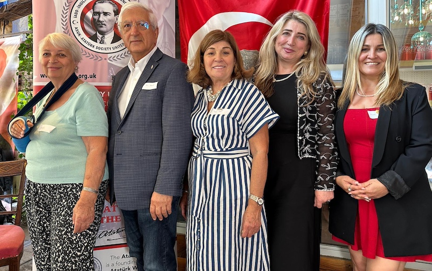 İngiltere Atatürkçü Düşünce Derneği, Ev Restoran’da 111