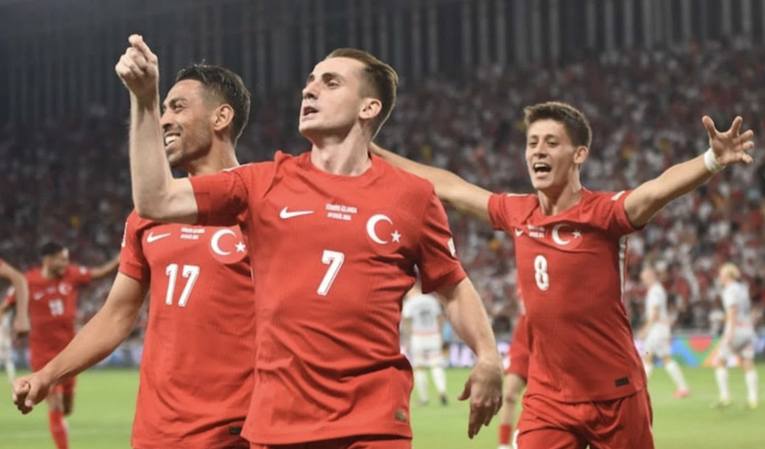 Türk Milli Futbol Takımı İzlanda'yı Farklı Mağlup Etti