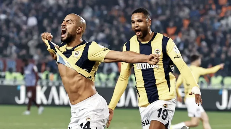 Fenerbahçe Trabzon'da 90 Artı 12'Deki Golü Ile Kazandı 112