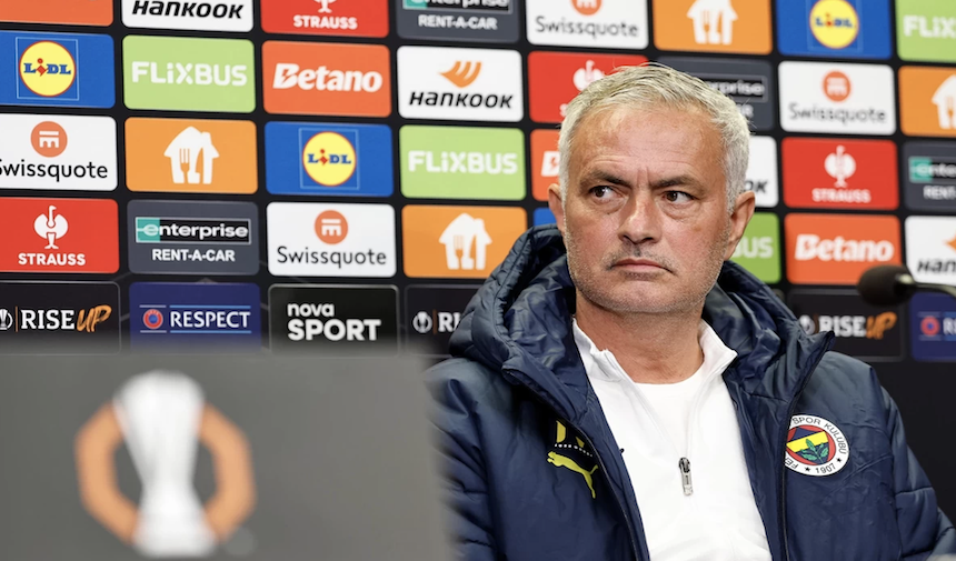 Jose Mourinho'yla Birlikte Çıkan Brezilyalı Futbolcu