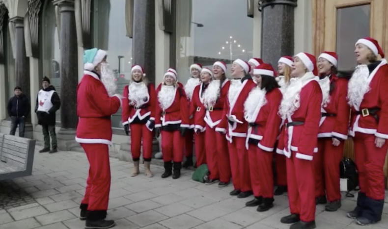 Noel Baba Kostümüyle İsveç Stockholm'd