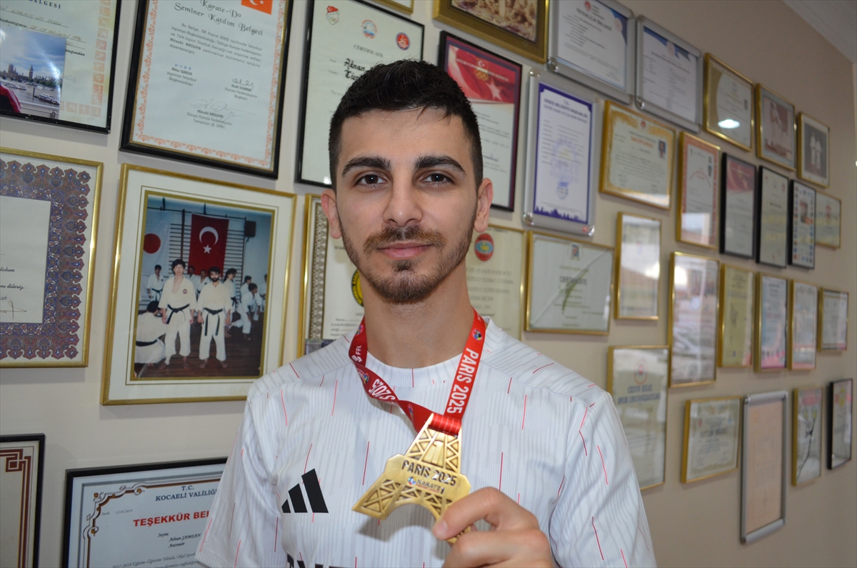 Milli Karateci Eray Şamdan Başarıya Doymuyor