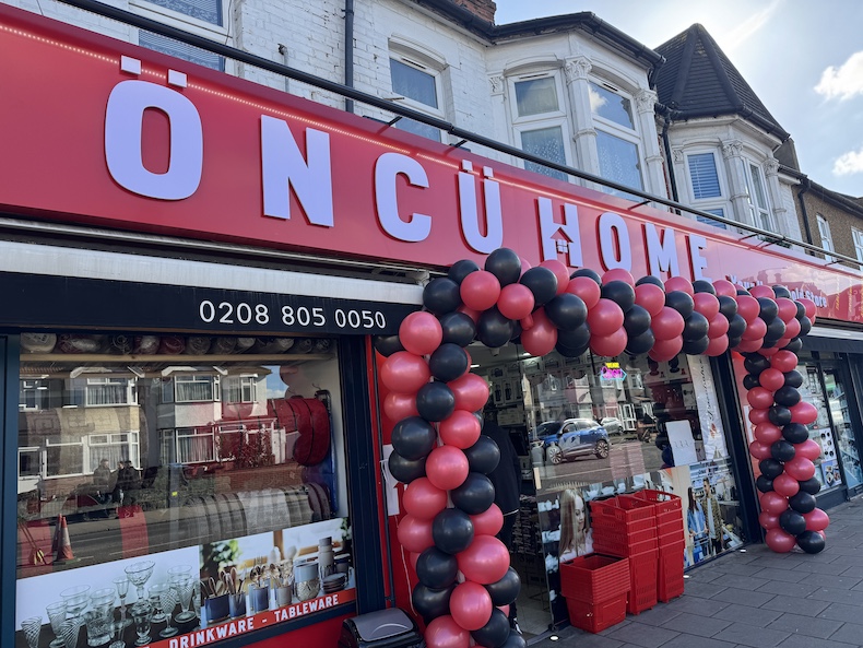 Öncü Home Enfield’de Açıldı12