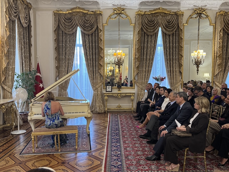 Ruya Taner Londra Elcilik Resital 7