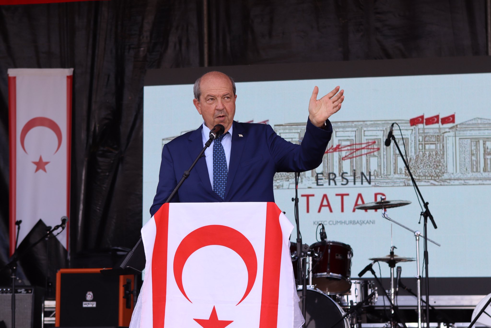 Ersin Tatar, Londrada Vatandaşlara