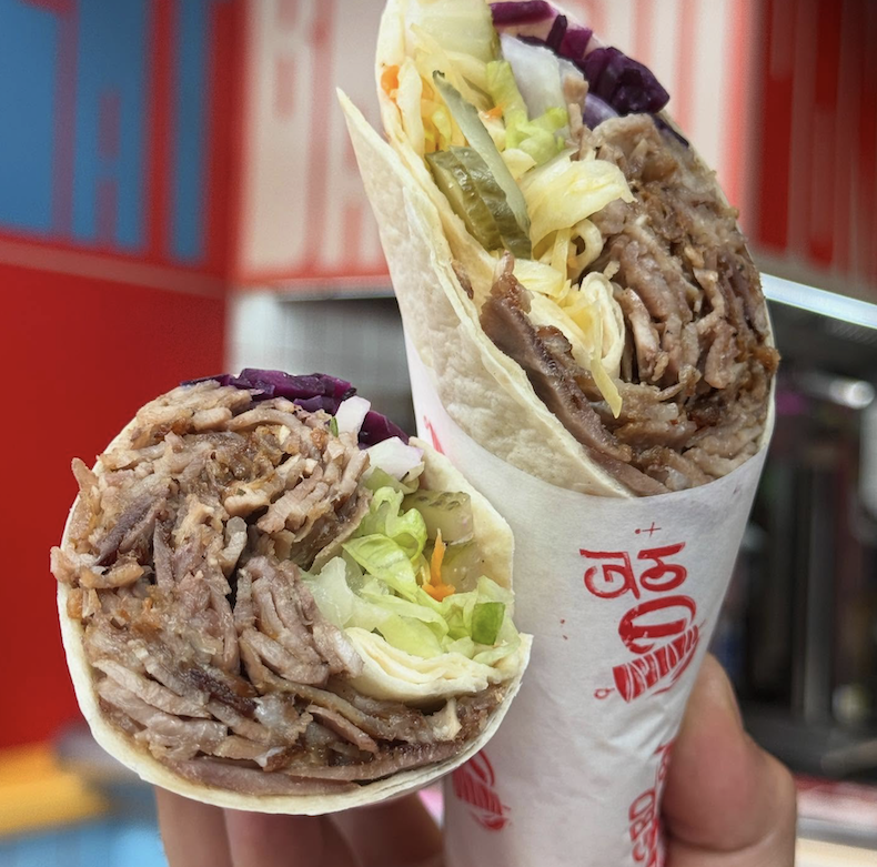Manchester Şehir Merkezinde 'Yeni Nesil' Kebapçı Great British Doner Açıldı.04 1118