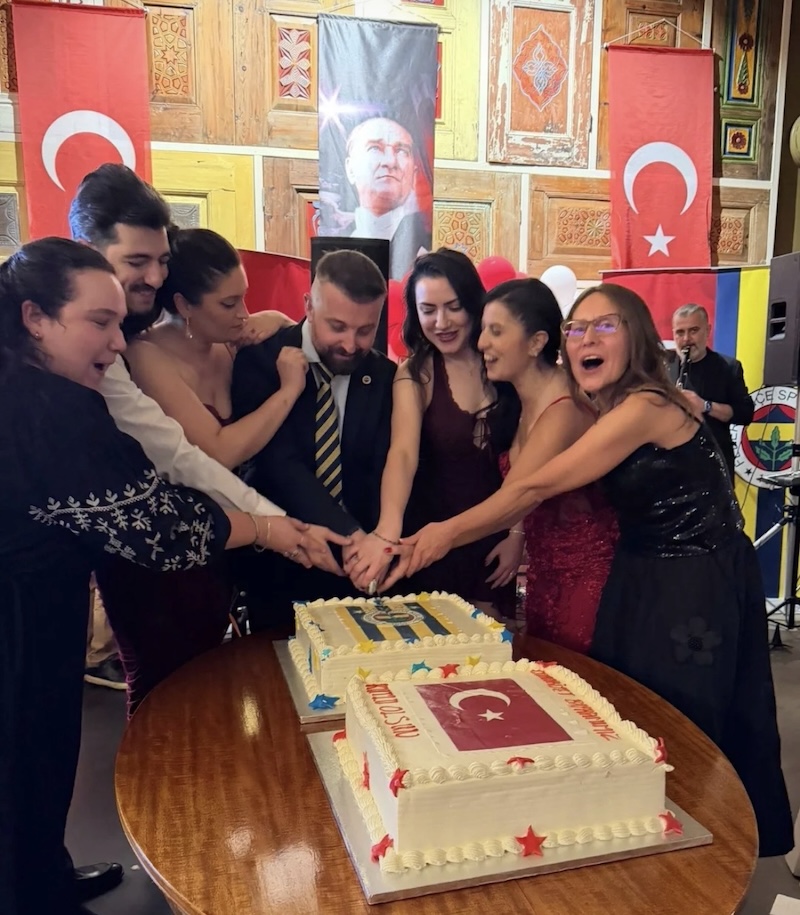 Londra Fenerbahçeliler Derneği Cumhuriyet Bayramı 02