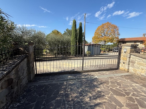 Toskana Tepelerinde Zeytinyağının Kalbi, Gabrielle 4