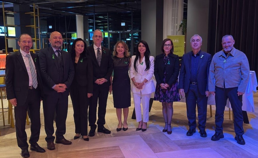 Arzu Gediz Gediz Health, Hollanda’daki Konferansa Tek Türk