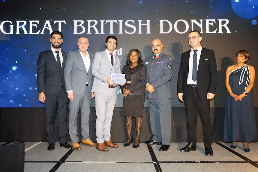 Ceftus, İngiltere'de Toplu