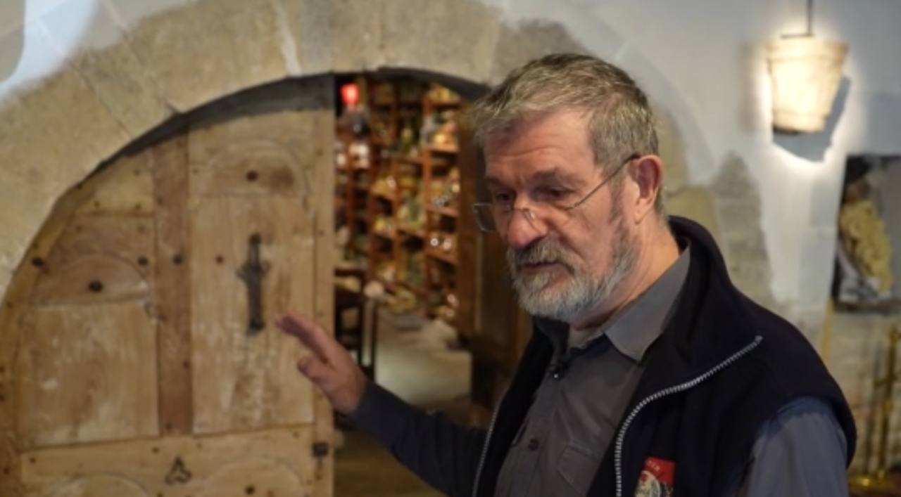 Fransa'nın En Eski Konutu 'Eczacı'nın Evi