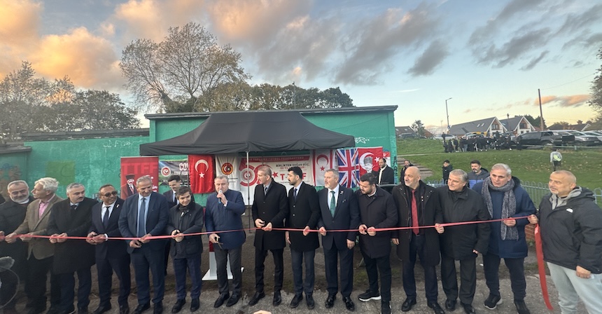 Spor Bakanı Osman Aşkın Bak, İngiltere'nin Başkenti Londra Ttff Binası