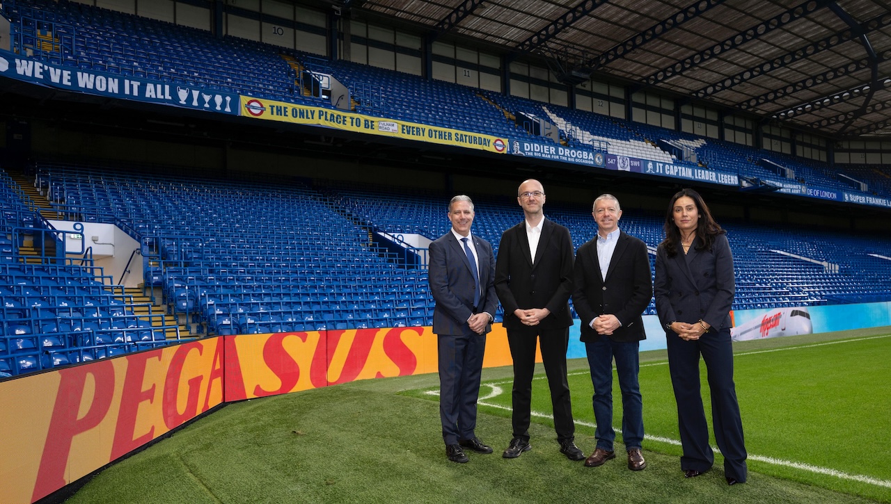 Chelsea Fc, Pegasus Airlines Londra