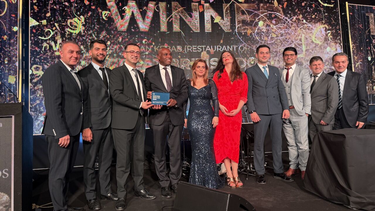 Mehmet Nezir Korkut Great British Doner00