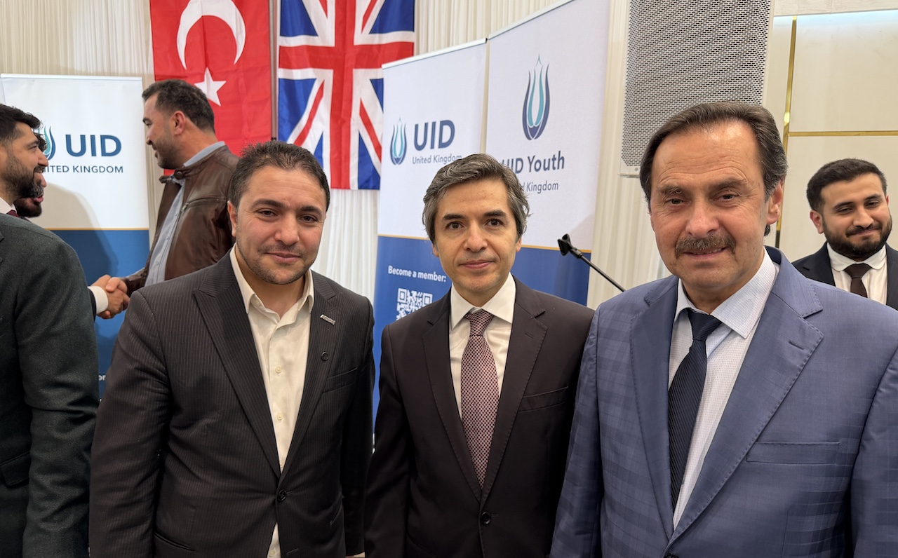 Uid Birleşik Krallık İftar 15