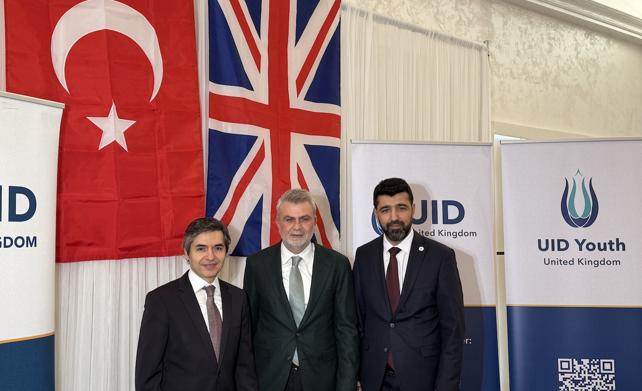 Uid Birleşik Krallık İftar