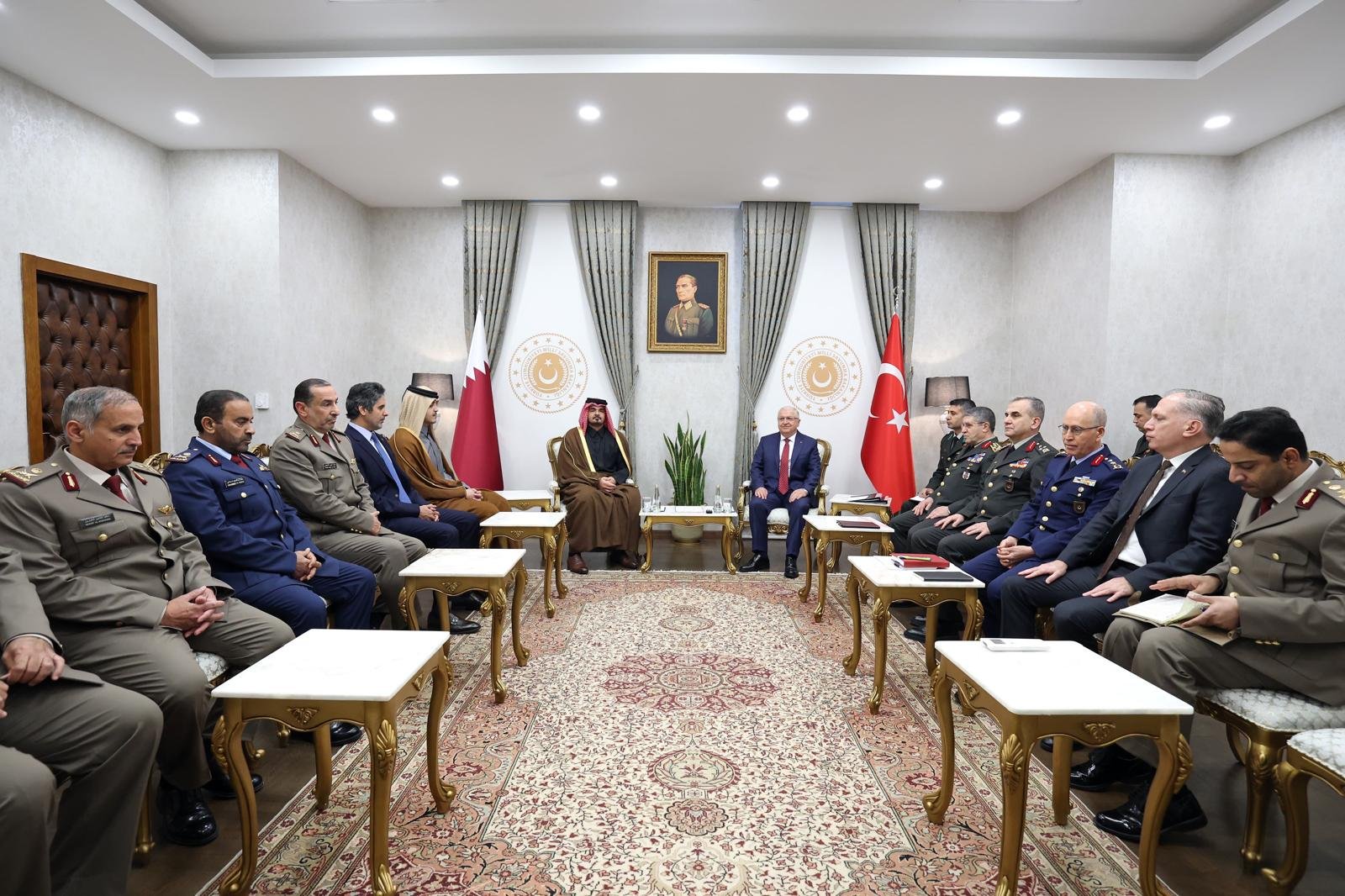 Bakan Güler, Katar Emiri Al-Thani'nin kardeşlerini kabul etti