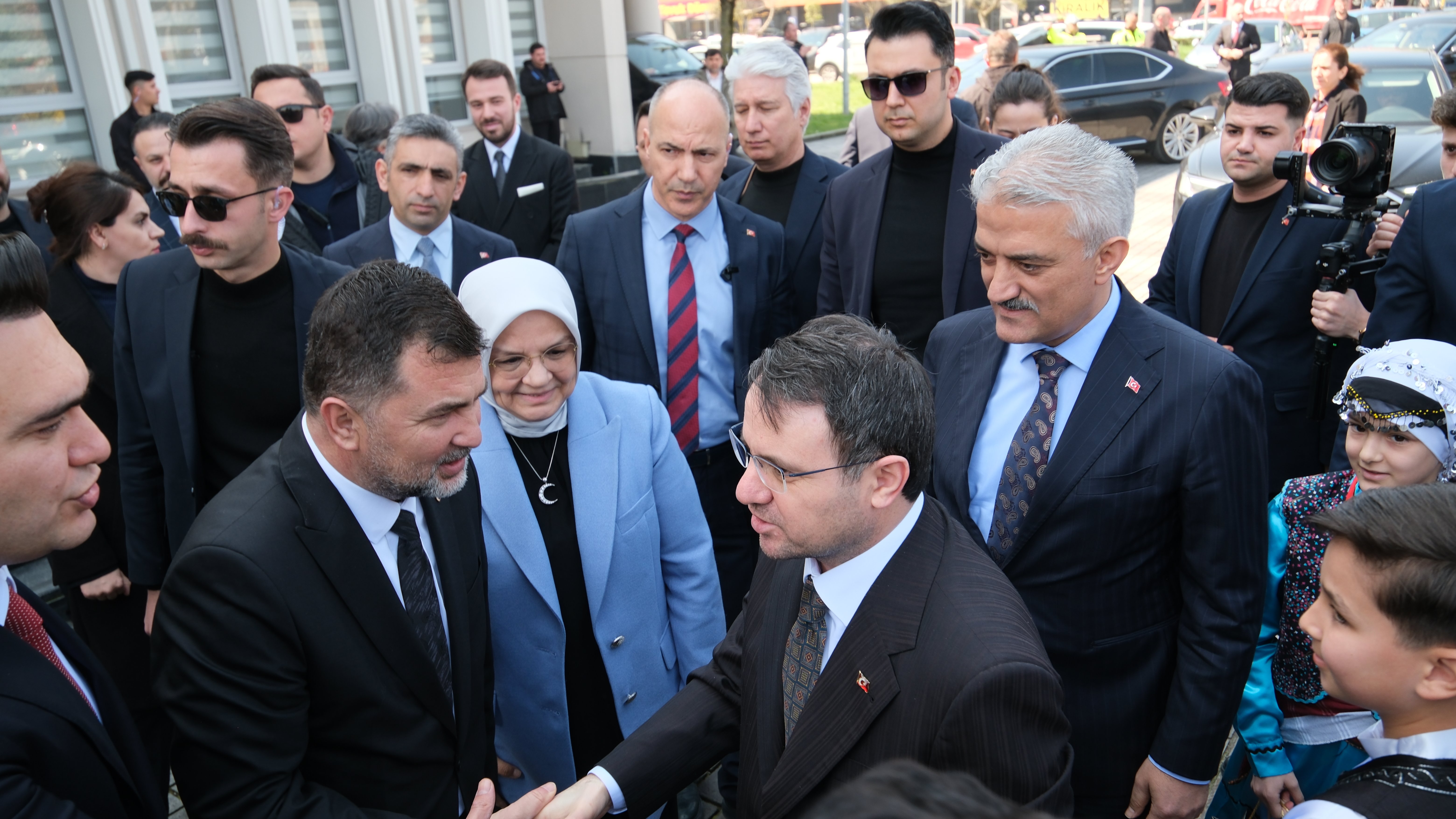 Bakan Gürlek: Ziyaretlerimizin amacı, sahadaki gözlemlerimizi yasal statüye dönüştürmek