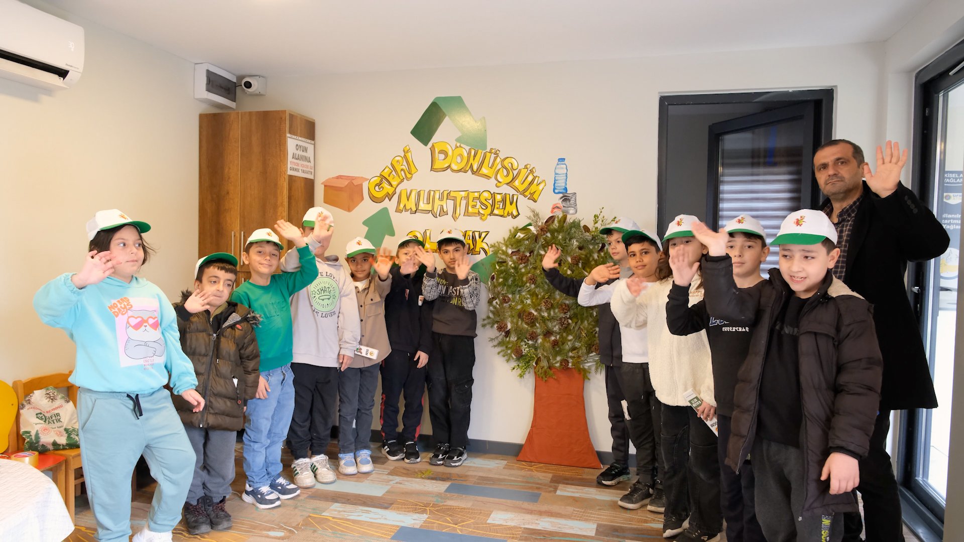 Bakan Kurum: 'Sıfır Atık' ile geri kazanım oranımızı yüzde 13'ten yüzde 37'nin üzerine çıkardık