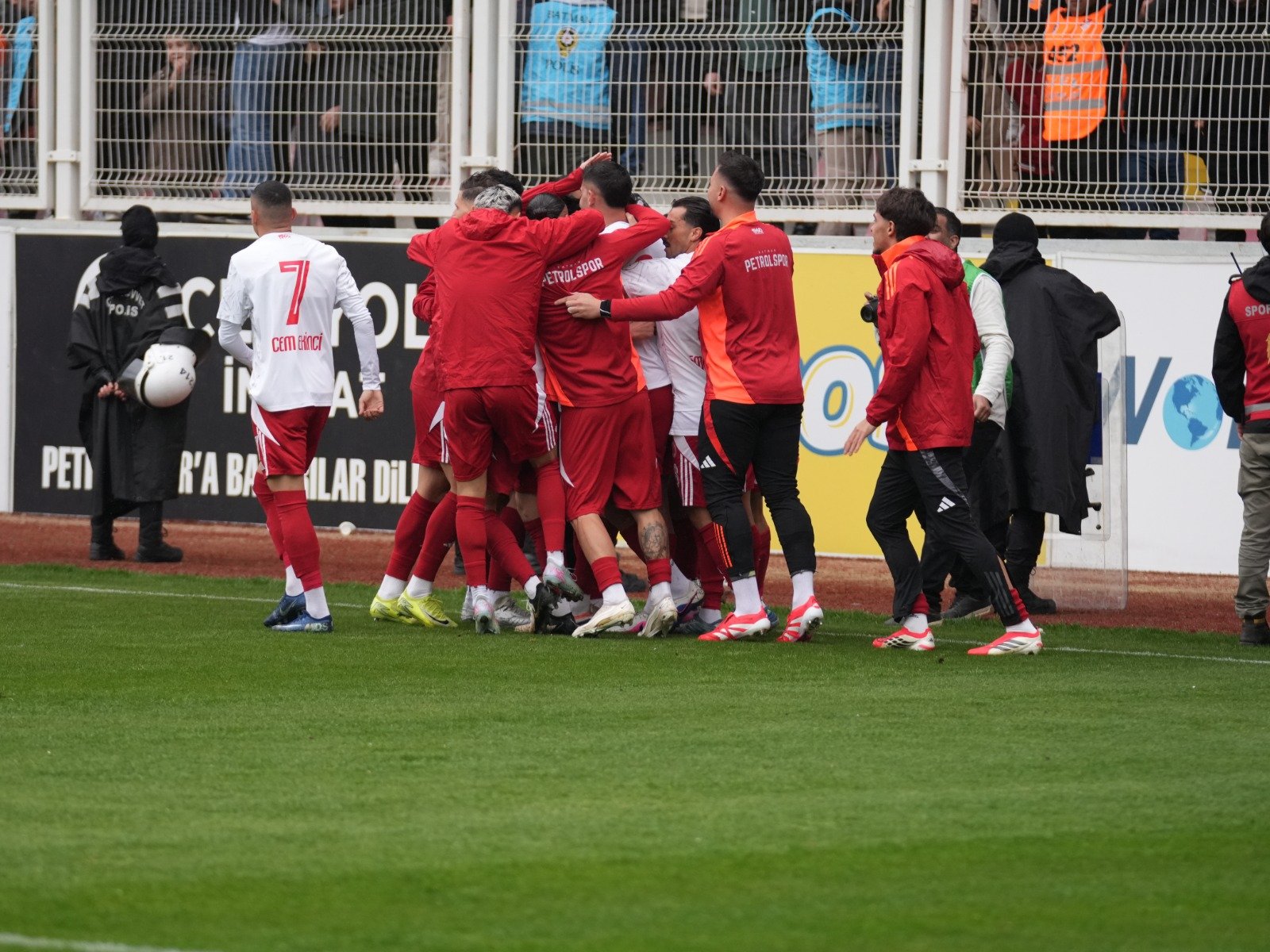 Batman Petrolspor - Şanlıurfaspor: 2-1