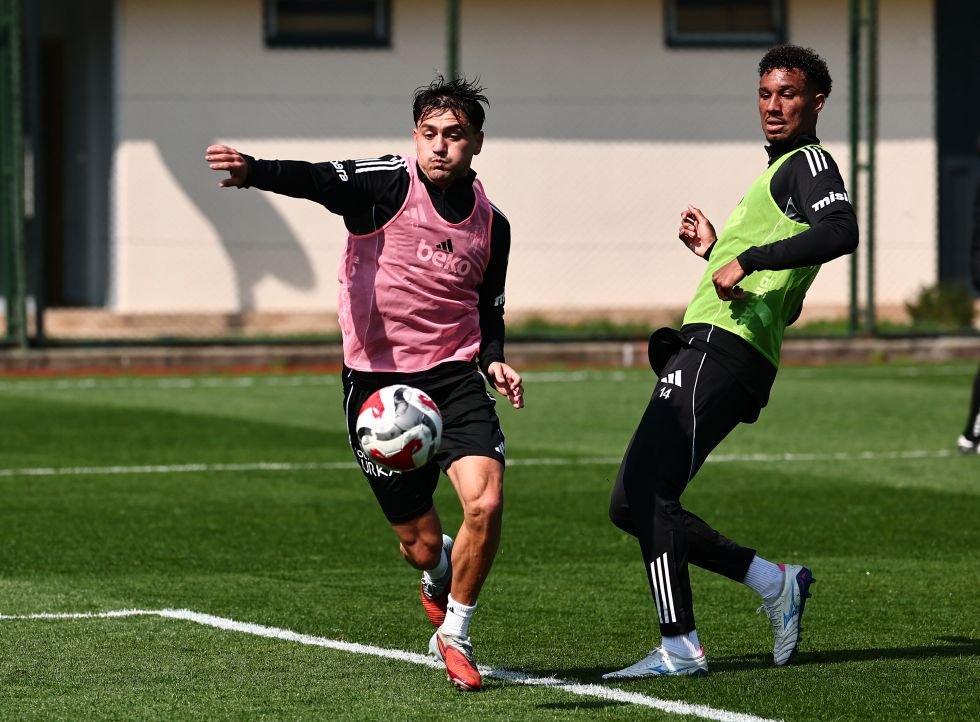 Beşiktaş, Fenerbahçe maçının hazırlıklarına başladı