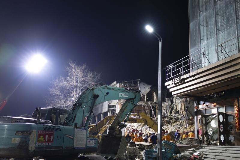 Çin'in Heilongjiang eyaletinde bina çöktü: 7 ölü