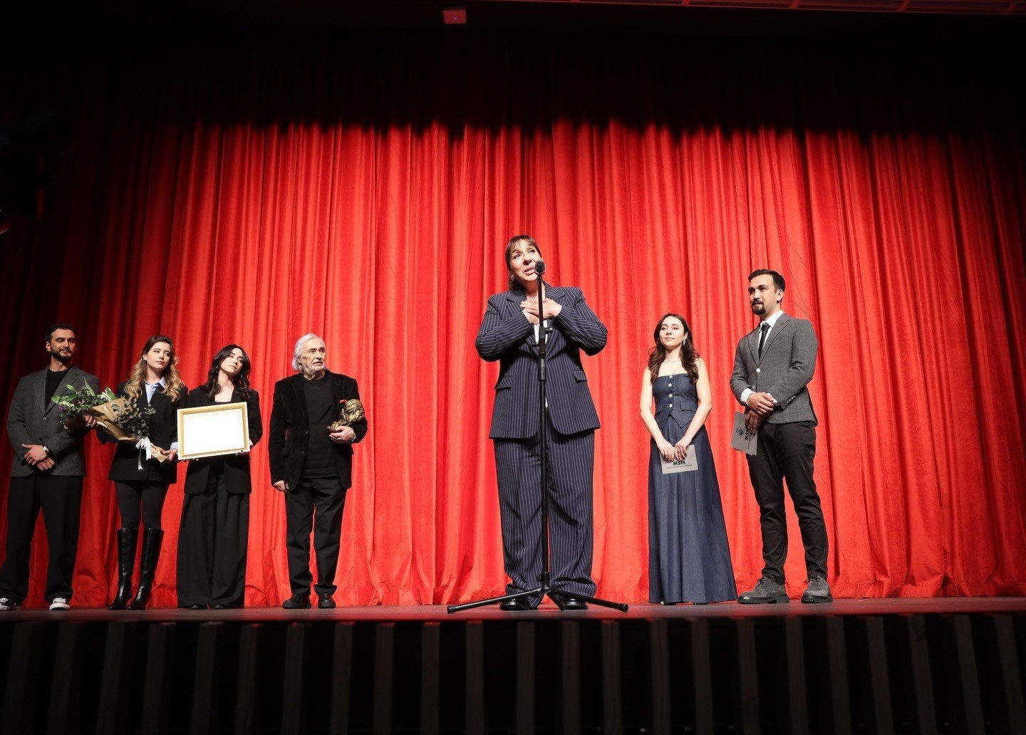 Dünya Tiyatro Günü'nde İsmail Dümbüllü geleneği Ataşehir'de yaşatıldı