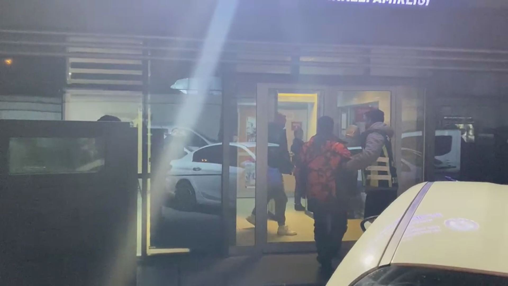 İstanbul- Maltepe'de trafikte kasklı saldırıya 180 bin lira ceza