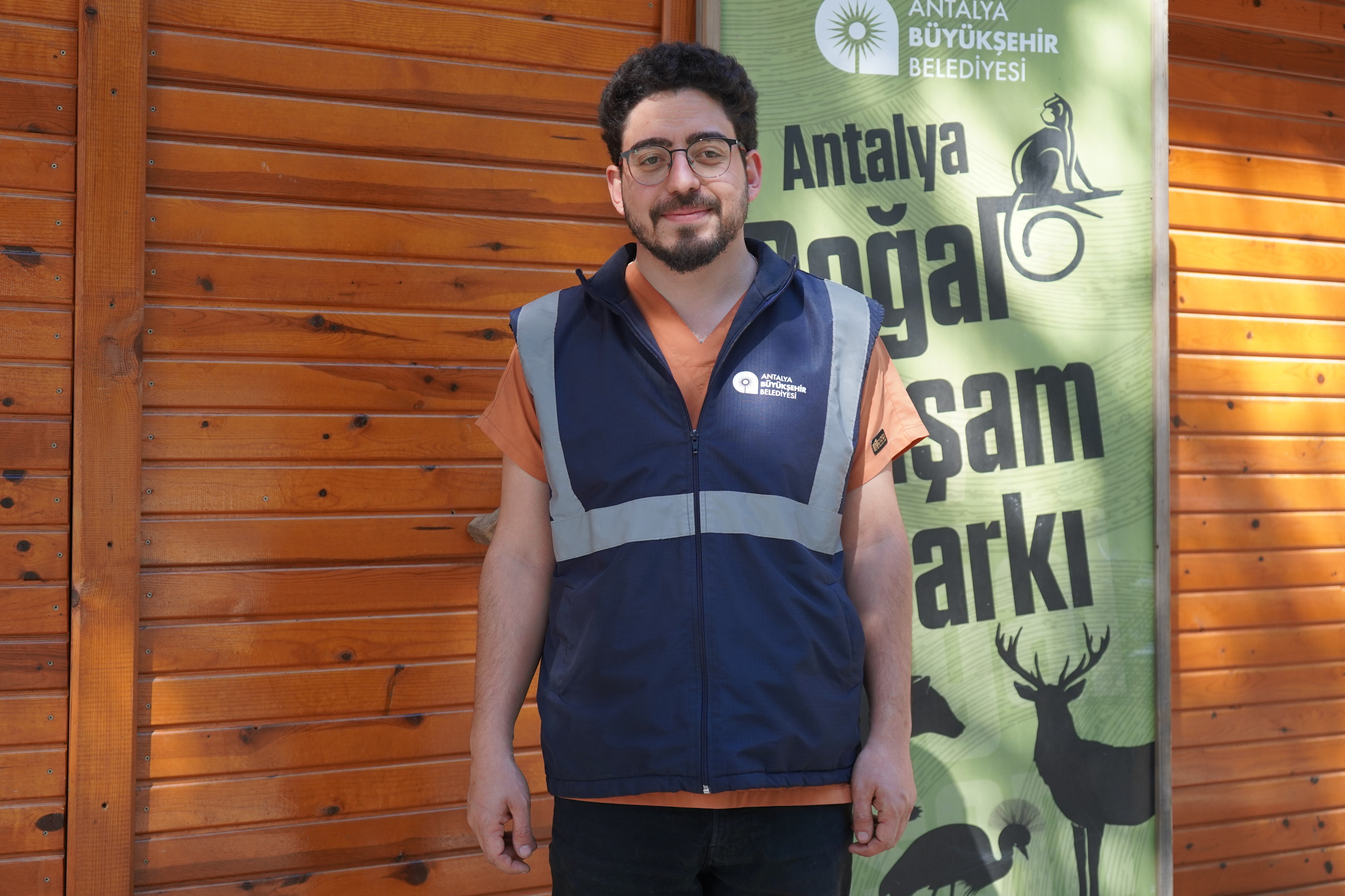 Kaçak bakılan 33 'uçan sincap' rehabilitasyona alındı