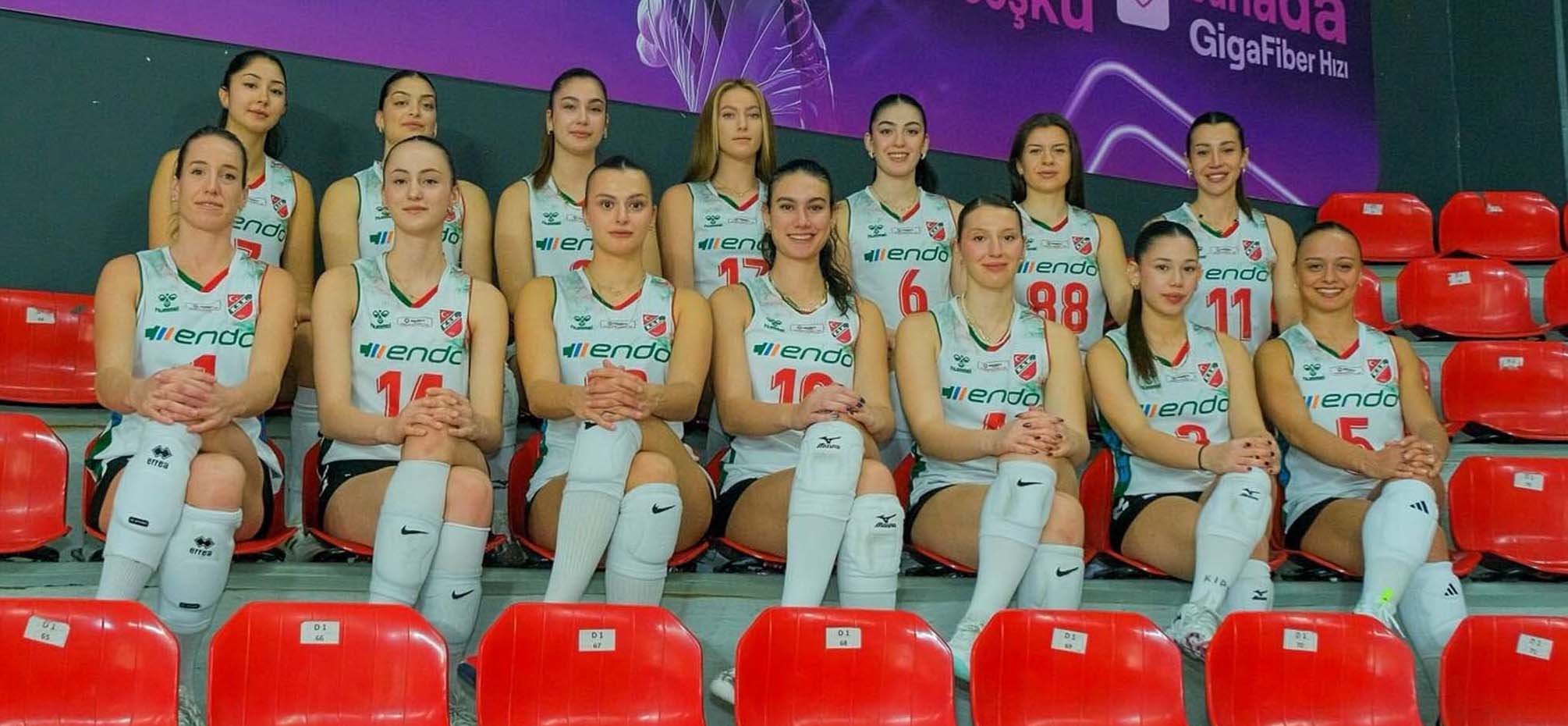 Karşıyaka filede erken havlu attı