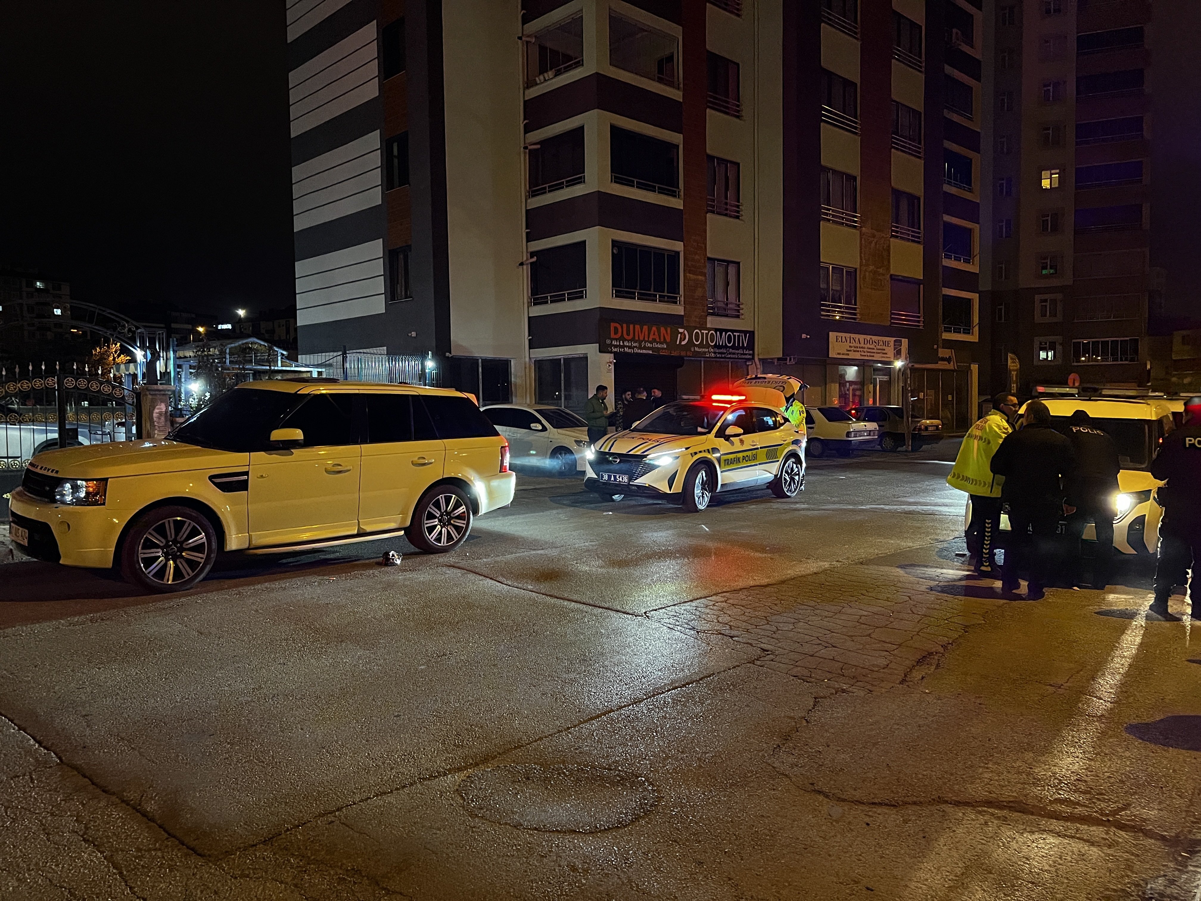Kayseri'de polisten kaçan alkollü iki sürücüye toplam 920 bin TL ceza
