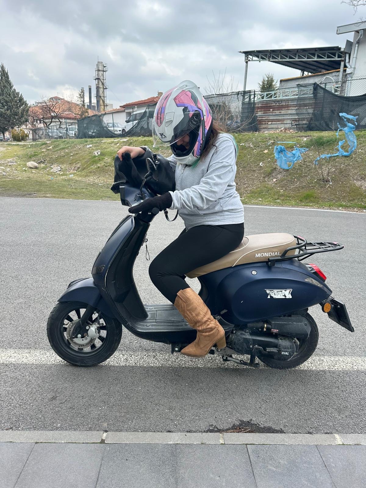 Kazada ölen tıp öğrencisi Yaren, 'Öyle projeler geliştiriyorum ki tüm Türkiye ismimi duyacak' demiş / Ek fotoğraflar