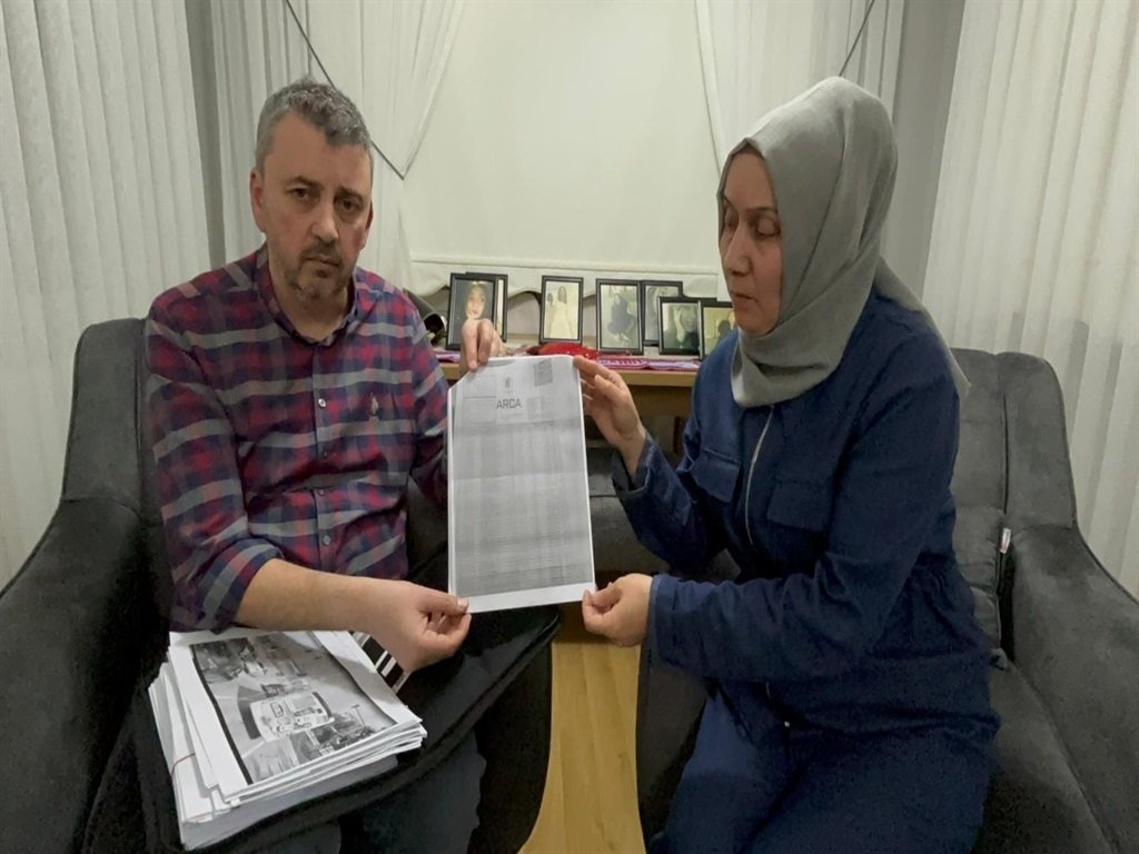 Kazada ölen Zeynep'in ailesinden, kamyonetin zarar gören kaportası için 300 bin TL isteyen baba, davayı geri çekti