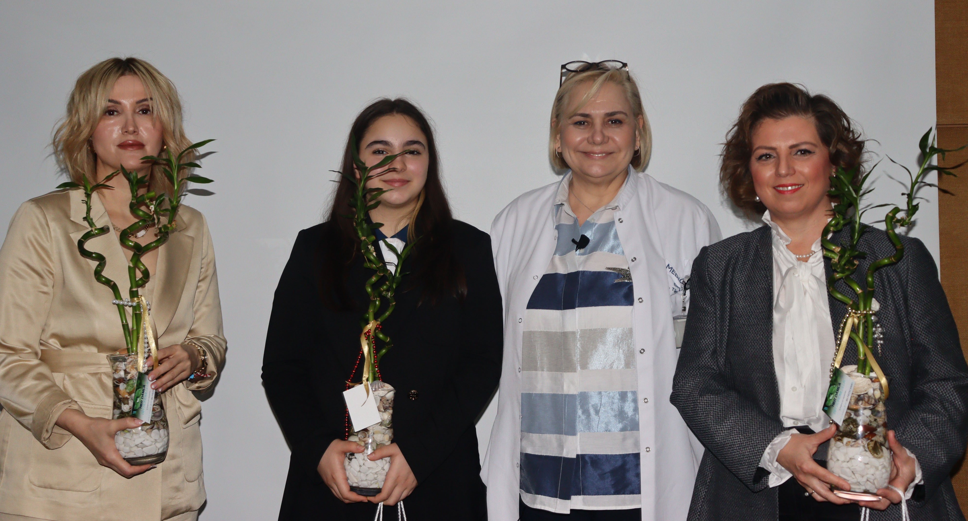 Medicana Hastanesi'nden 'Her Damla Bir Sorumluluk' etkinliği