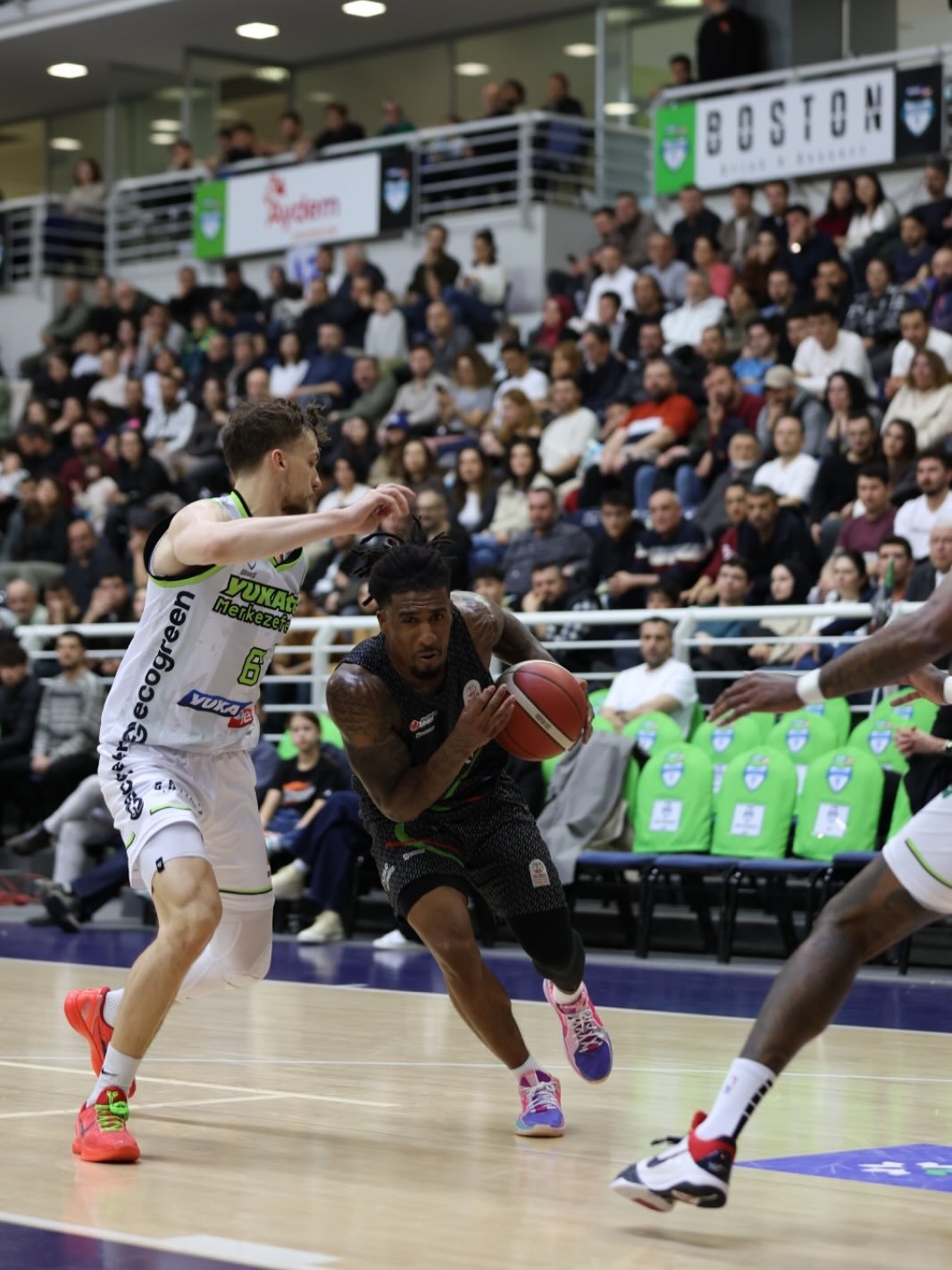 Petkimspor, Denizli'de fren yaptı