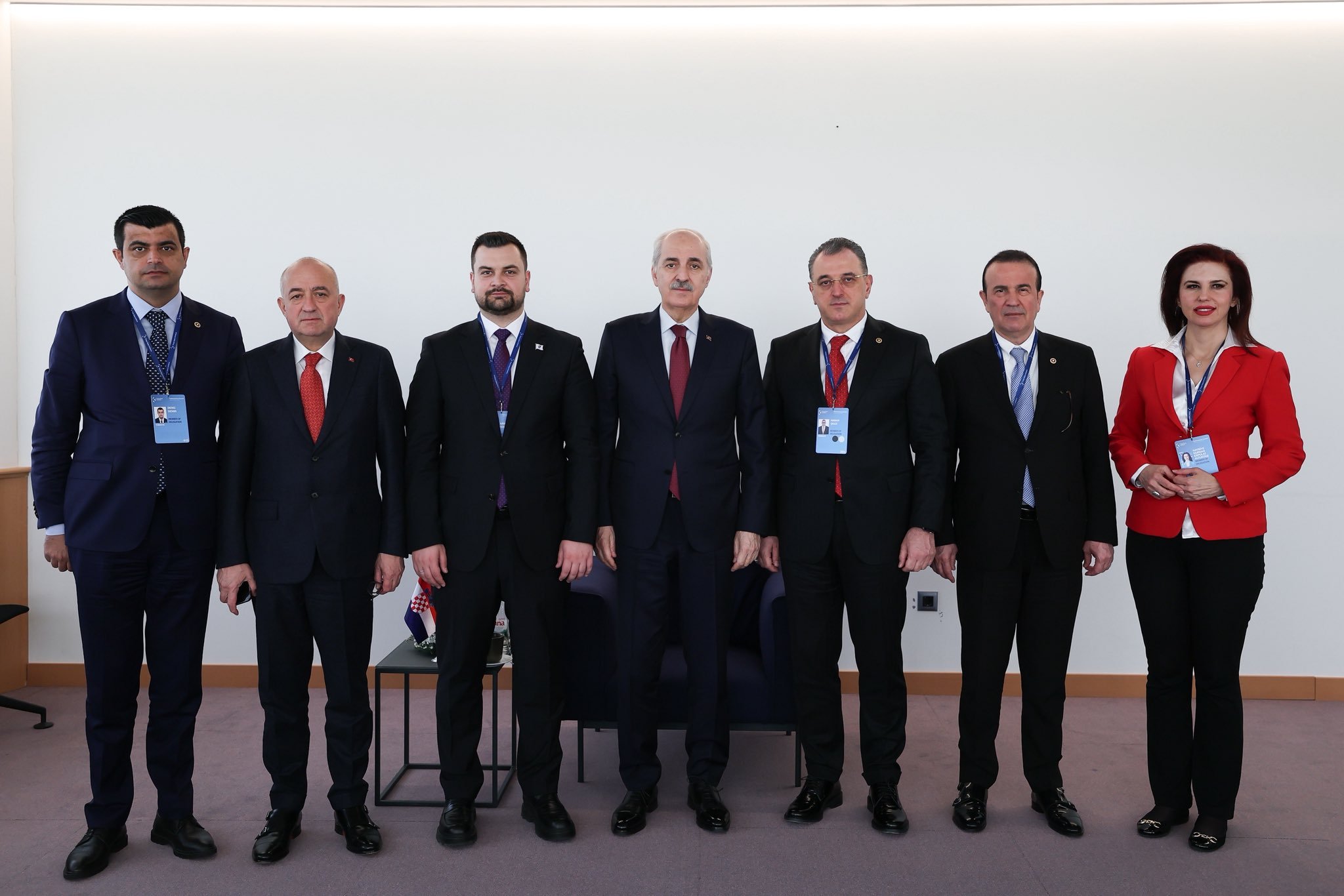 TBMM Başkanı Kurtulmuş, Boşnak Ulusal Azınlık Konseyi Başkanı Hodzic'i kabul etti