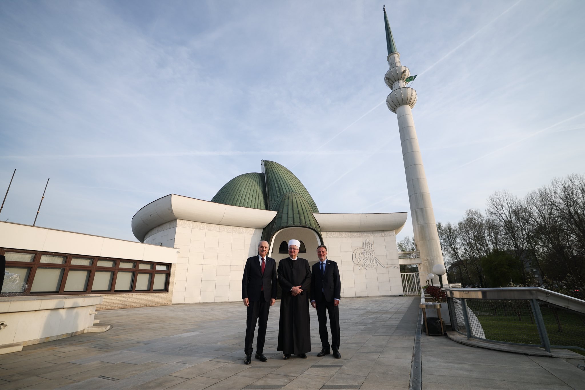 TBMM Başkanı Kurtulmuş, Zagreb Camii ve İslam Merkezi'nde 'Ayasofya' temalı sergi açılışında konuştu