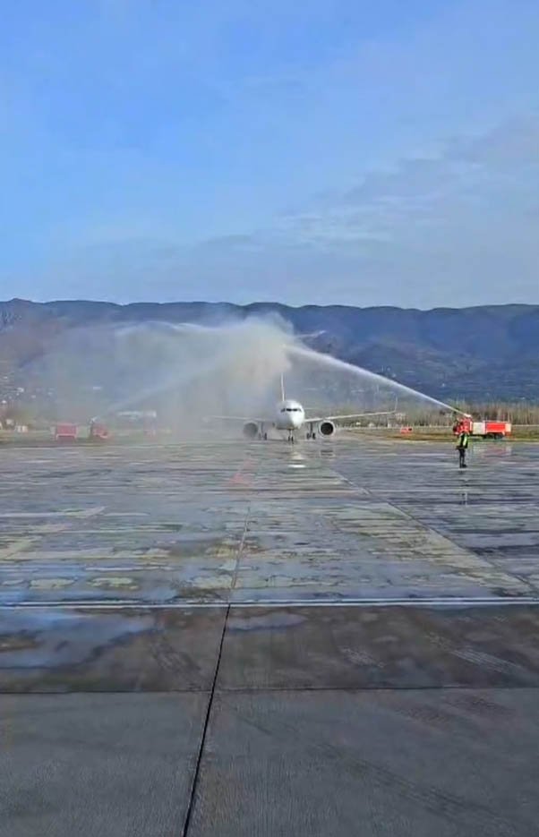 Tokat'tan İzmir'e uçuşlar başladı