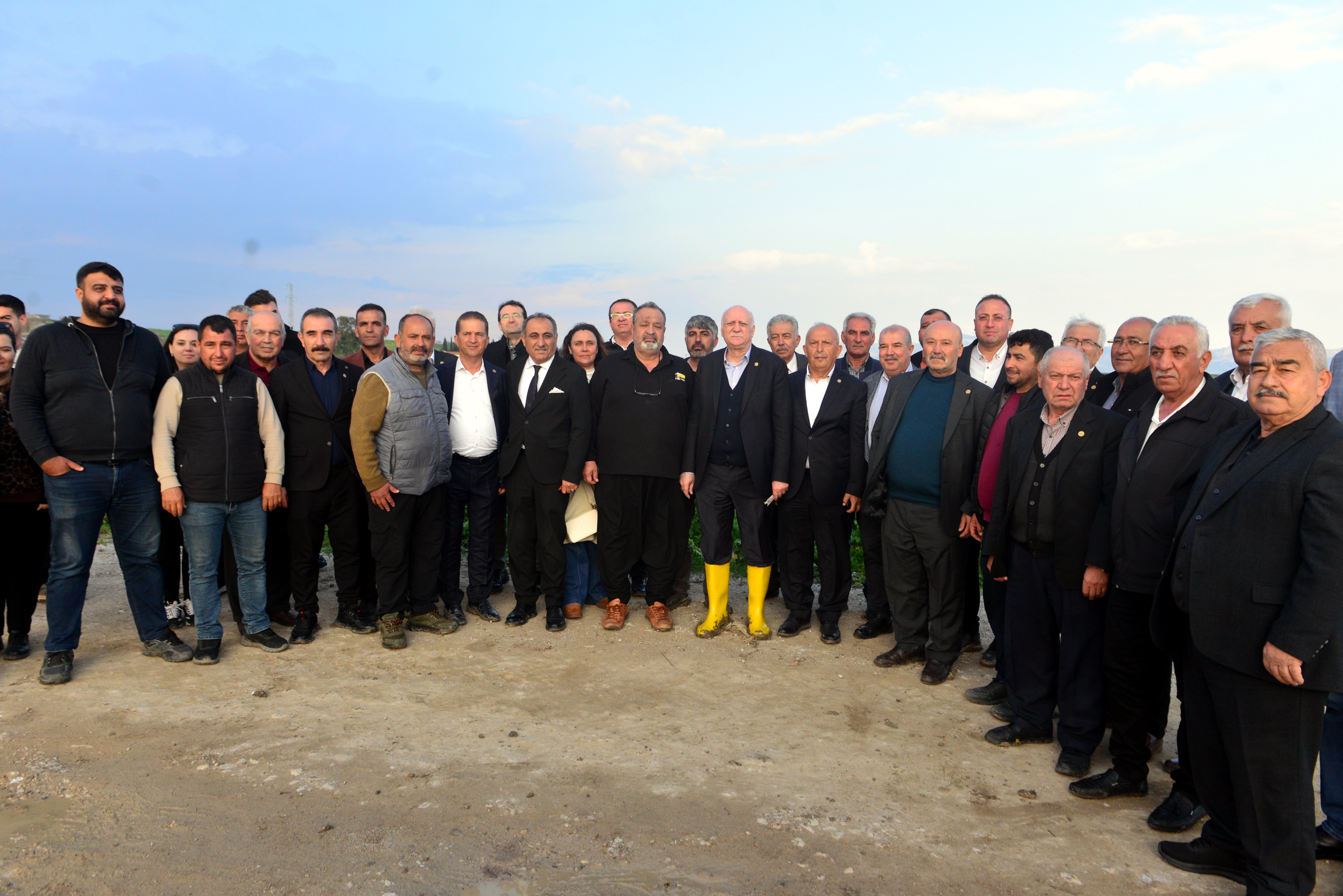 TZOB Genel Başkanı Bayraktar: Adana'da 36 bin 566 dönüm tarım alanı su altında kaldı