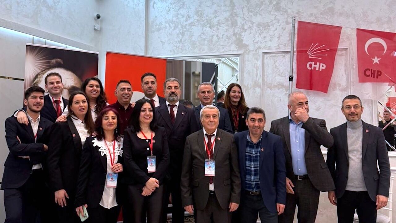 Chp İngi̇ltere Bi̇rli̇ği̇ 2026 Yeni̇ Yöneti̇m Kurulu.toplu