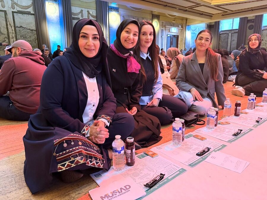 Musiad Uk Baskanı Shoreditch Town Hall, Ramadan Tent Project