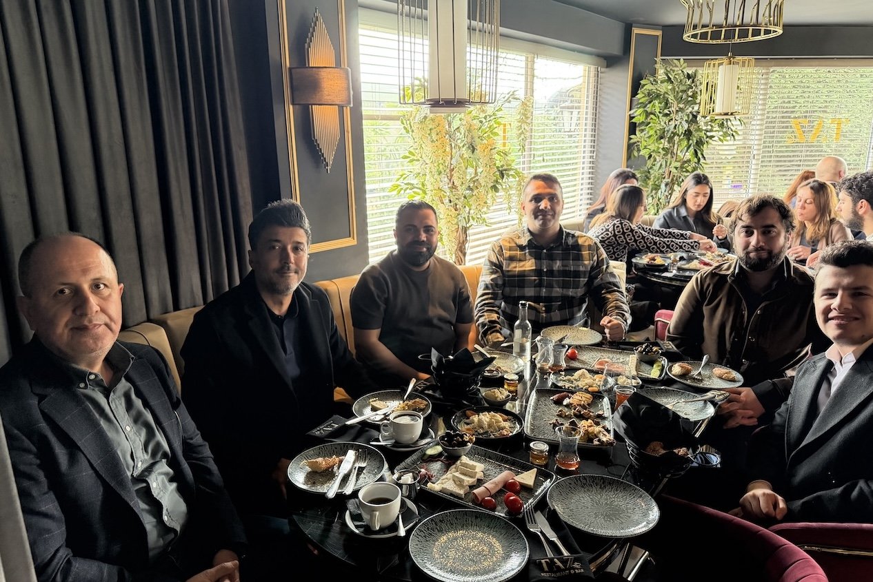 Musiad Uk Kahvaltı Chelsmford Taz Restoran.2